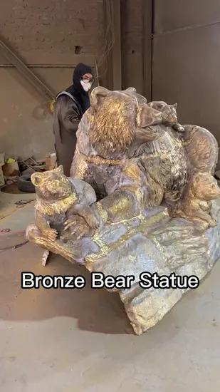 Outdoor Decoration Metal Craft Modern Animal Wildlife Copper Brass Bear Statue Life Size Bronze Bear Statue
