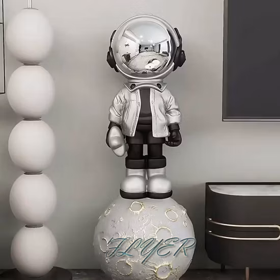 Estatua de tamaño natural del astronauta de la fibra de vidrio de la decoración del hogar de la resina popular de la sala de estar del diseño